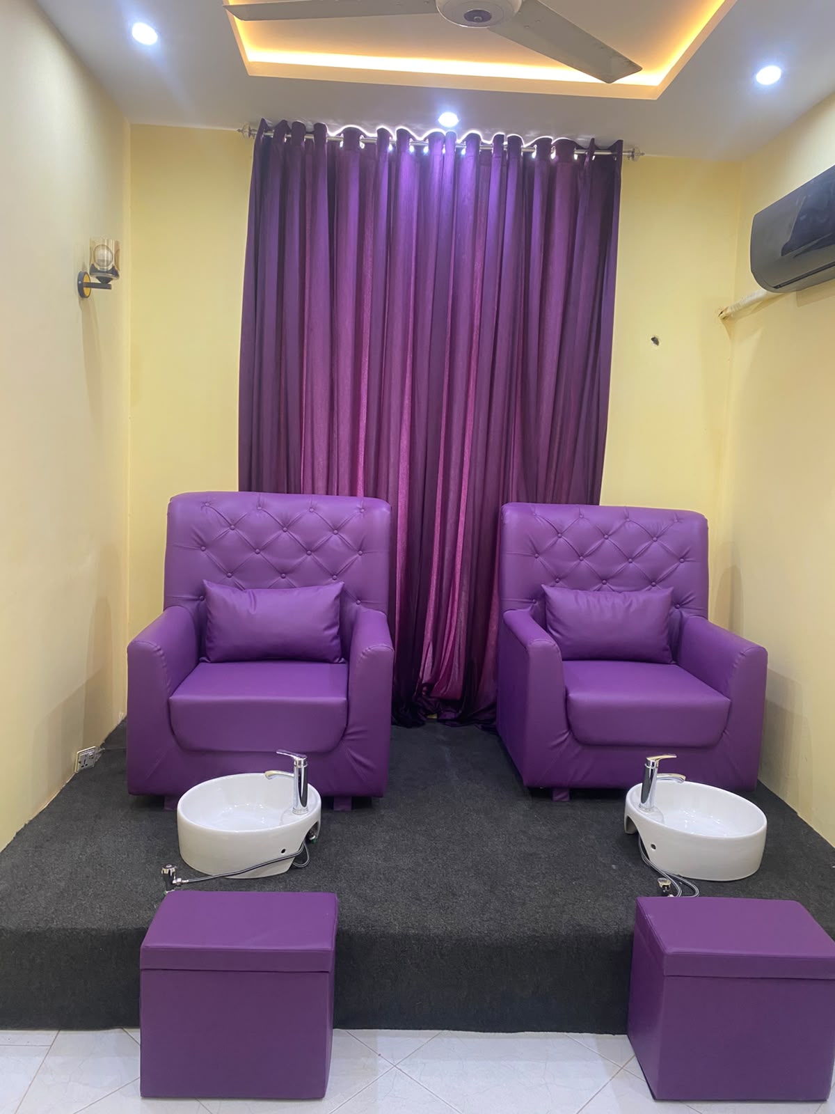 Royal Glow Pedicure Suite